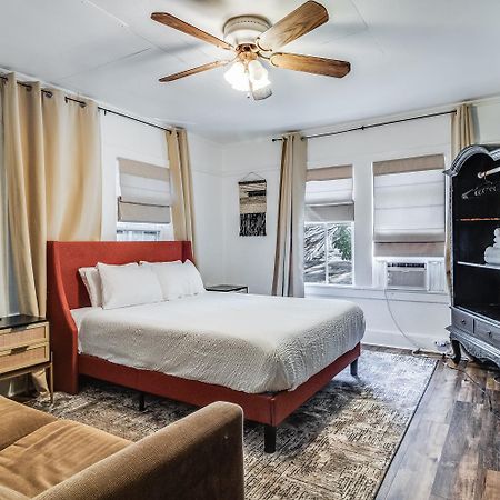 Lafayette At Your Doorstep, Private Rm Bagian luar foto