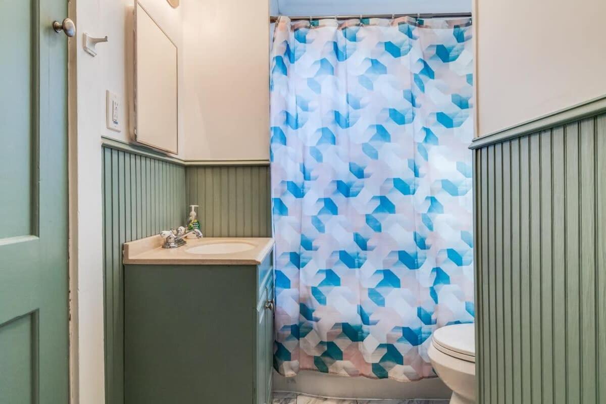 Lafayette At Your Doorstep, Private Rm Bagian luar foto